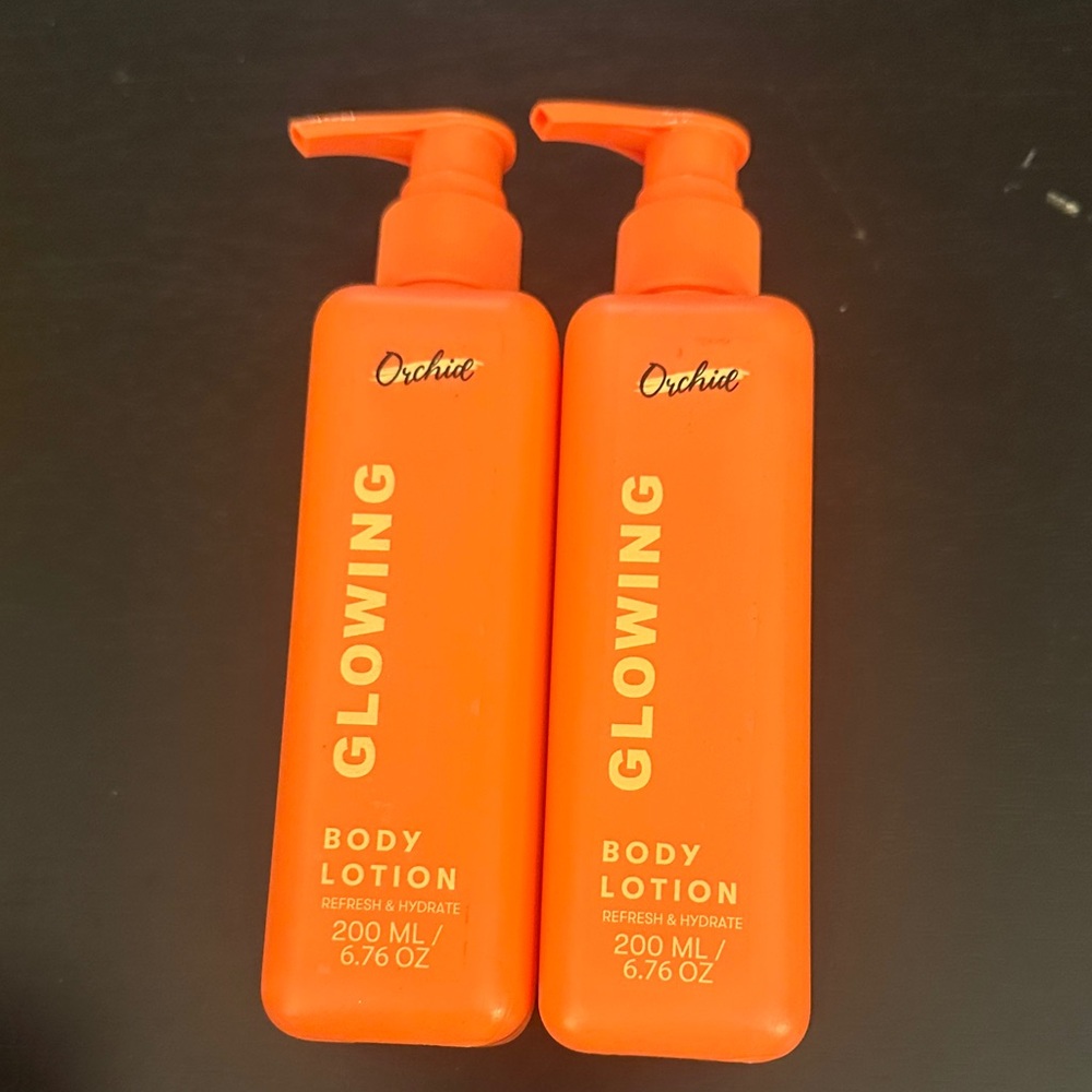 2 Orchid Glowing Body Lotion